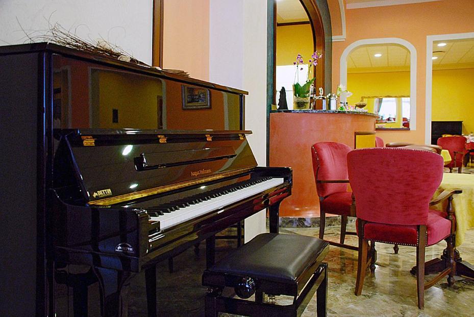 Hotel Columbia Terme Abano Terme Exterior foto